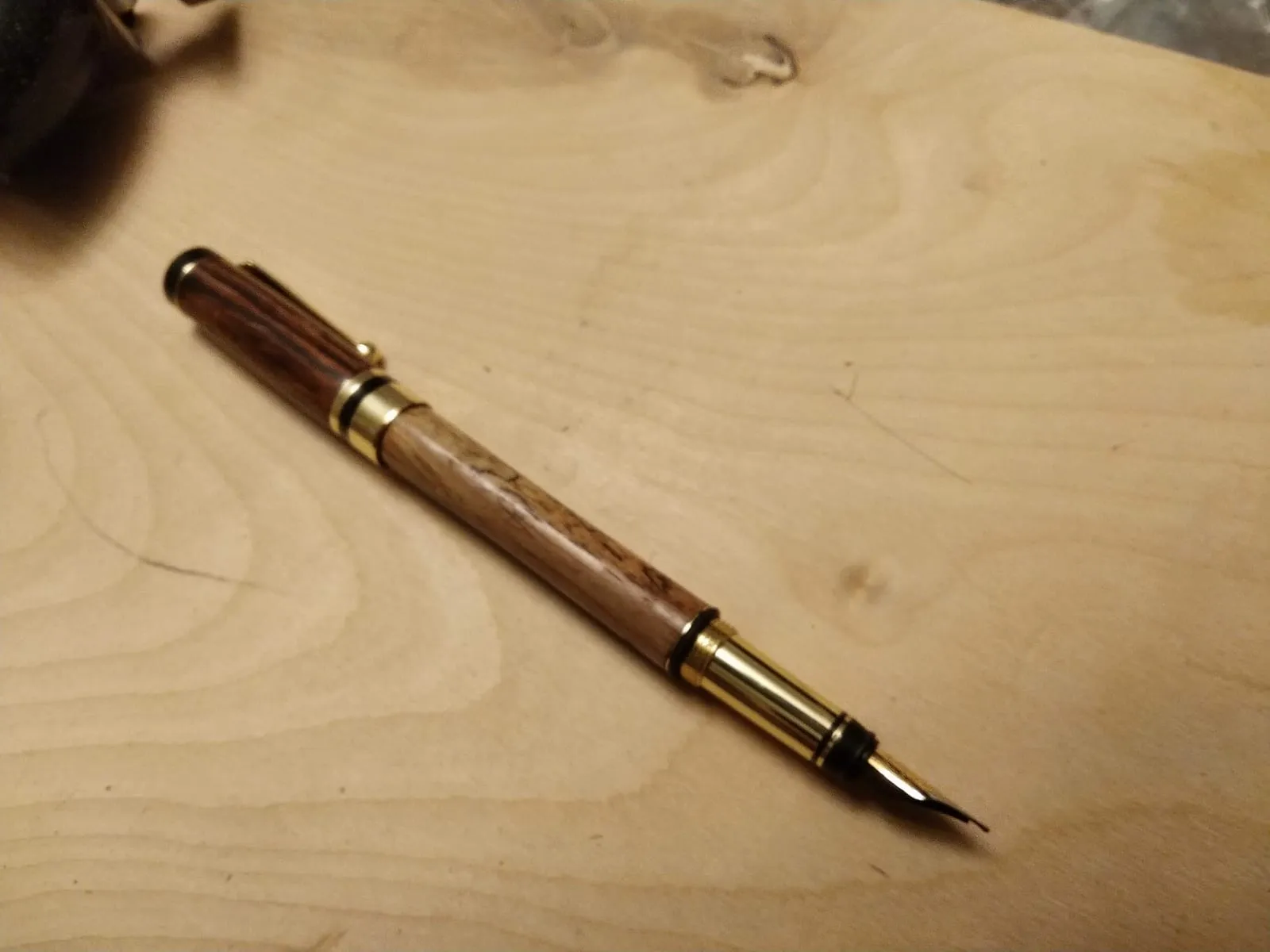 Lathe turned fountain pen